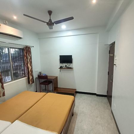 Hotel Parth Residency Kolhapur Dış mekan fotoğraf