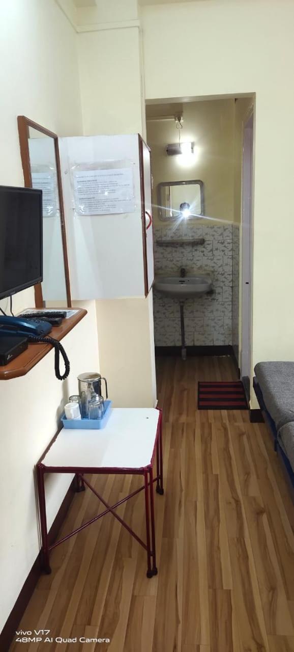 Hotel Parth Residency Kolhapur Dış mekan fotoğraf
