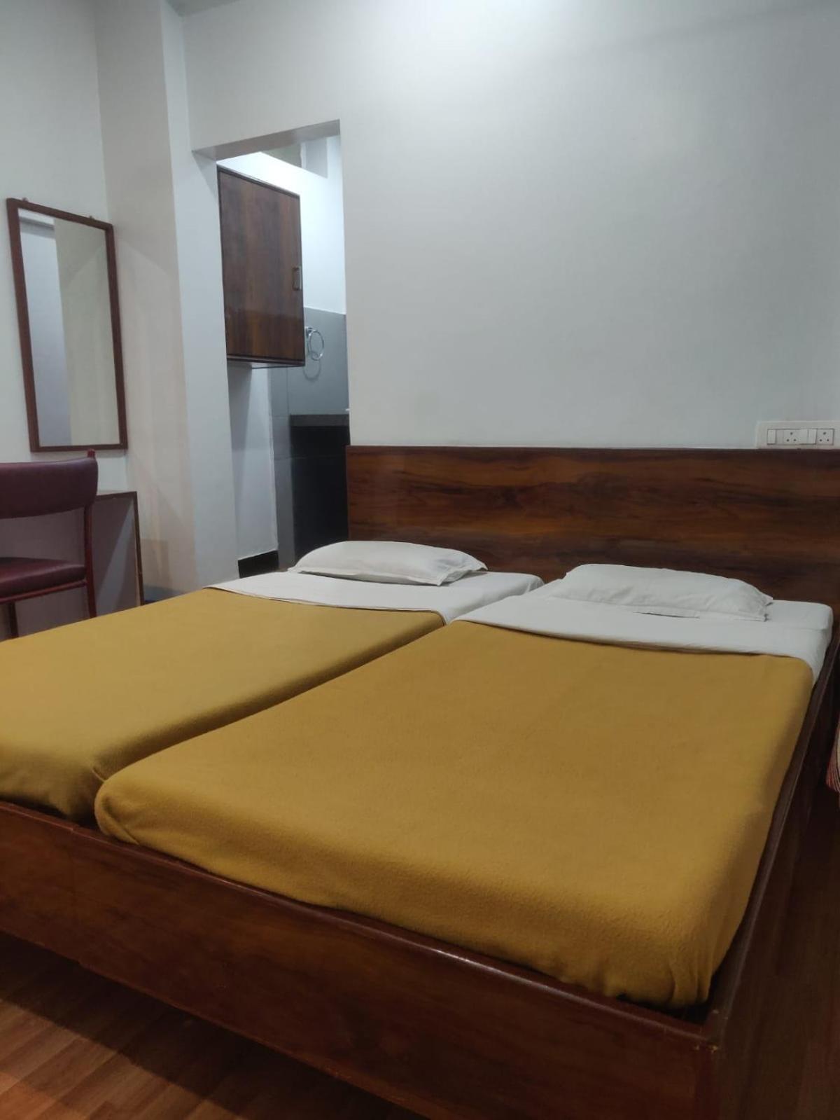 Hotel Parth Residency Kolhapur Dış mekan fotoğraf