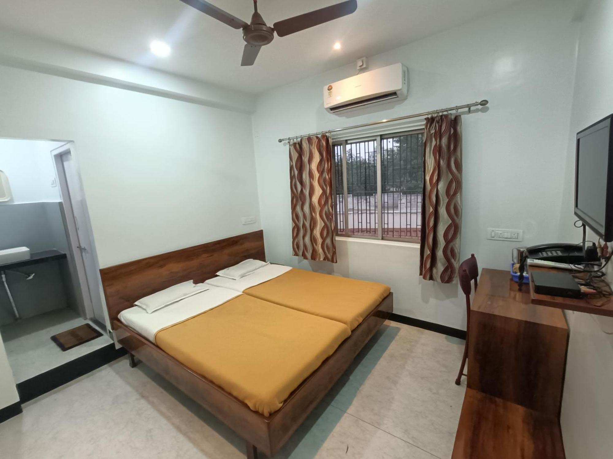 Hotel Parth Residency Kolhapur Dış mekan fotoğraf