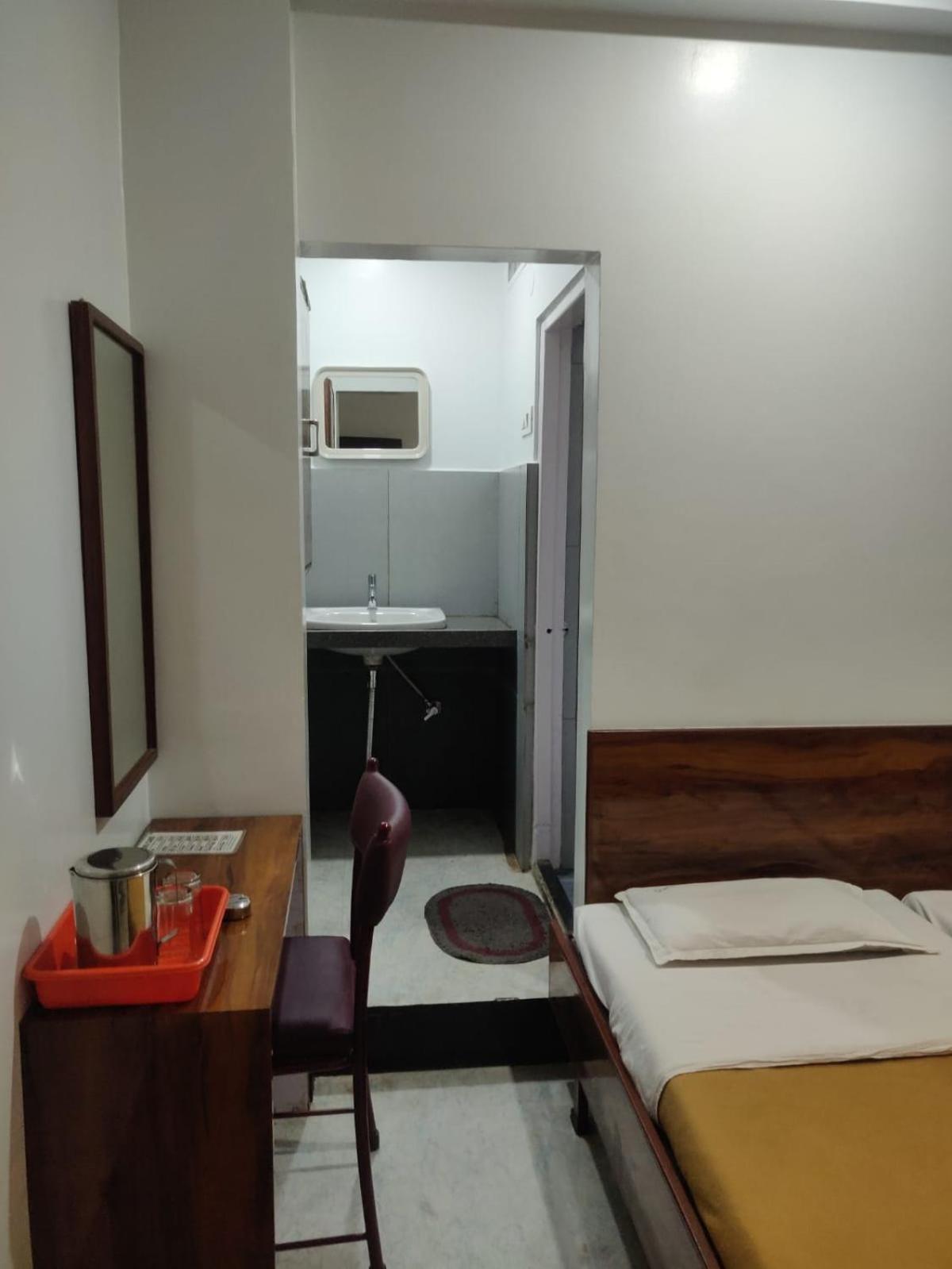 Hotel Parth Residency Kolhapur Dış mekan fotoğraf