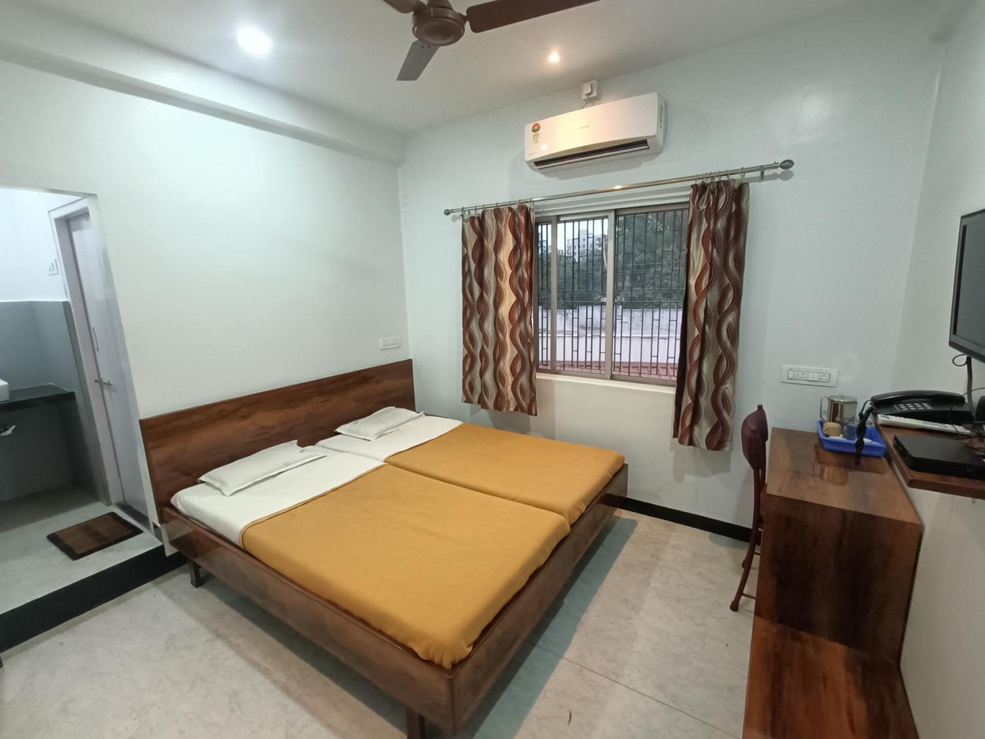 Hotel Parth Residency Kolhapur Dış mekan fotoğraf